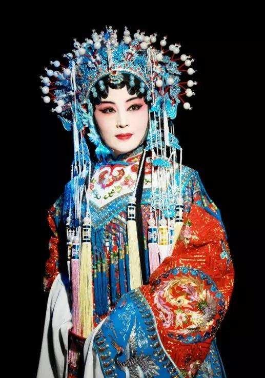 戏曲扬剧温柔缠绵秀丽灵巧
